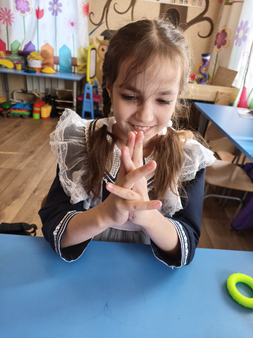 Ученица на развивающем занятии